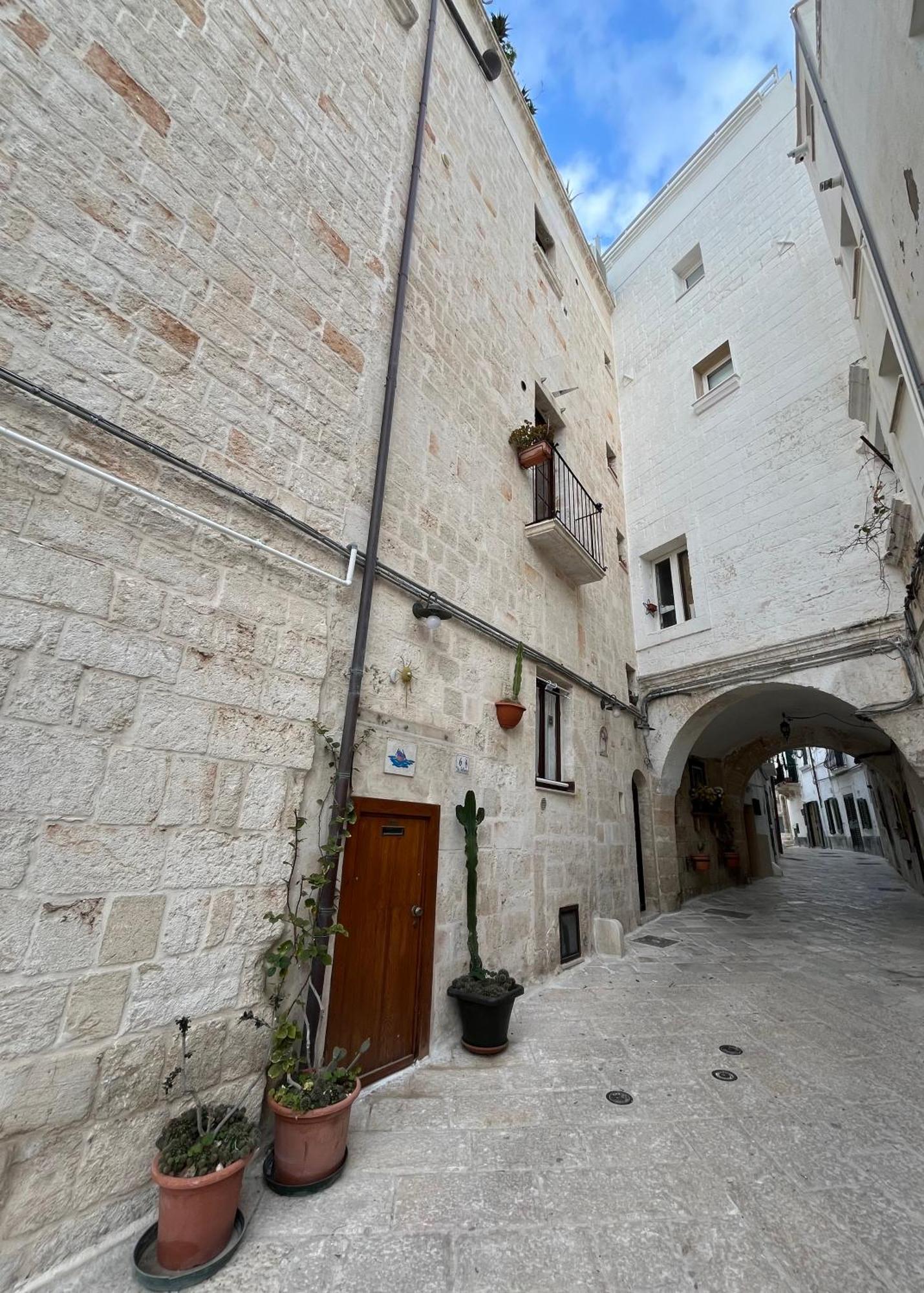 Arco Sallustio 2.0 Monopoli Exterior foto